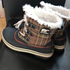 Sorel snow boots